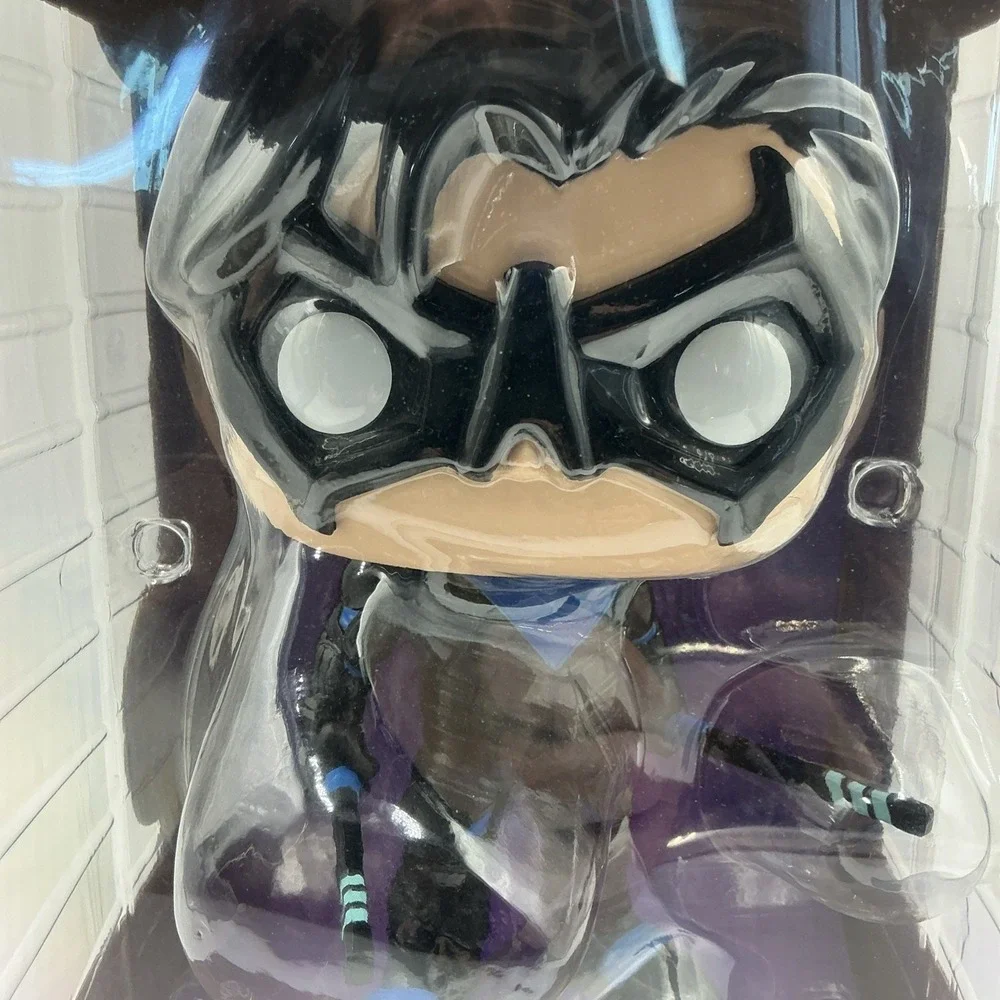NEW Funko Pop! #896 DC Universe NIGHTWING Gotham Knights Exclusive Jumbo Figure